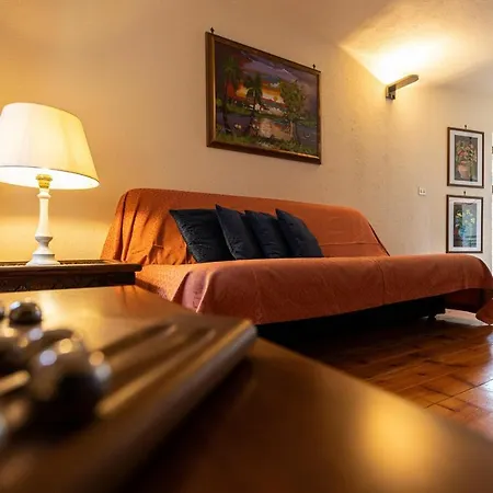 Relax In Apartment Vercana