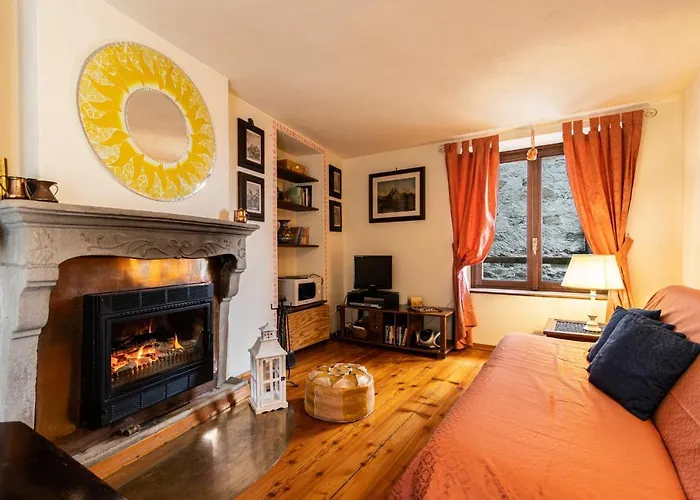 Relax In Apartment *